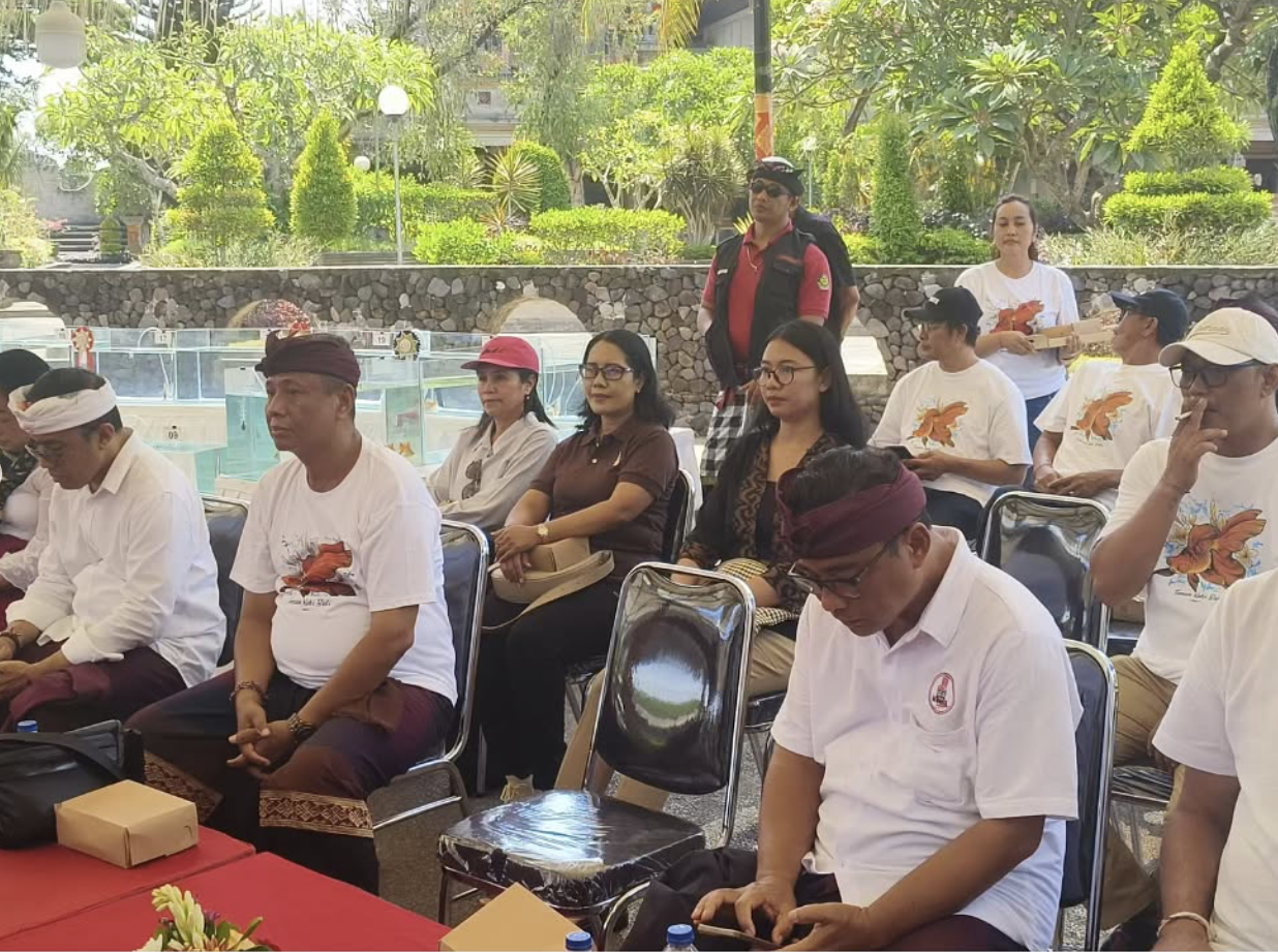 Menghadiri Kontes Ikan Mas Koki dalam rangka Hari Sumpah Pemuda 2024