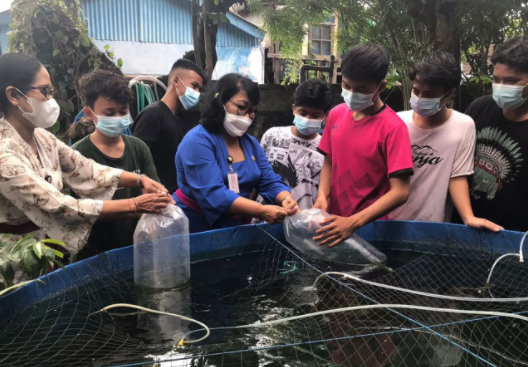 Penyerahan Bantuan Benih Ikan